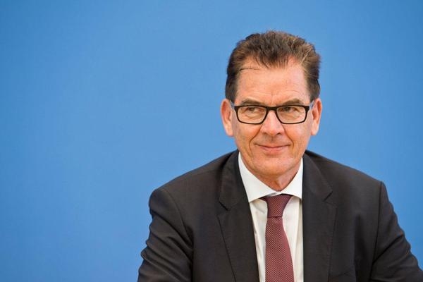 Le ministre allemand de la Coop&eacute;ration Dr GERD M&uuml;ller (Ph archive)