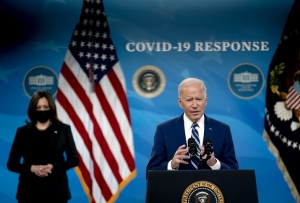 Covid-19/ USA: 50% des adultes enti&egrave;rement vaccin&eacute;s