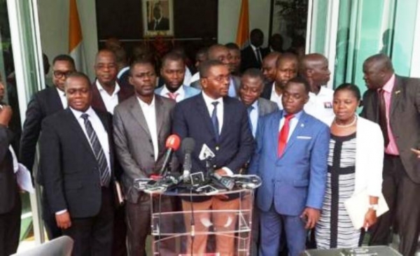 Une division se profile au sein de la plateforme nationale des organisations professionnelles du secteur public