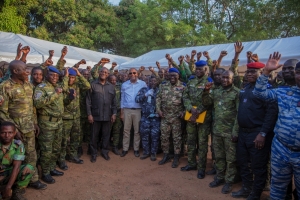 C&ocirc;te d'Ivoire/ D&eacute;fense : le Premier Ministre Patrick Achi exhorte l'arm&eacute;e &agrave; demeurer un rempart infranchissable