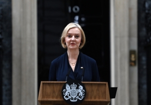 Royaume-Uni: la PM Liz Truss quitte ses fonctions