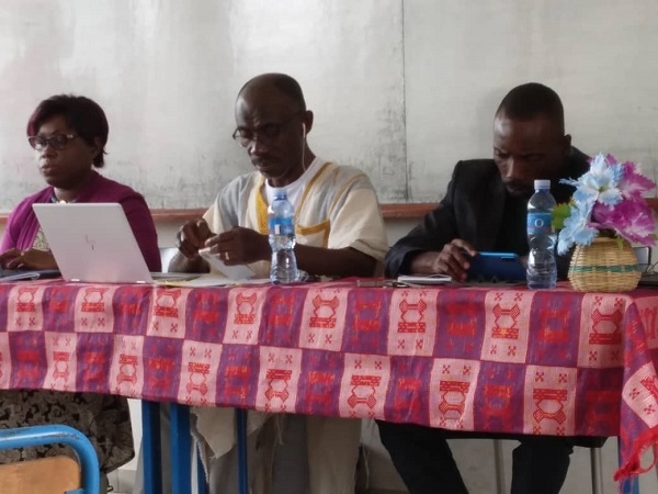 Un universitaire plaide pour la pratique de nos langues maternelles dans l&rsquo;administration