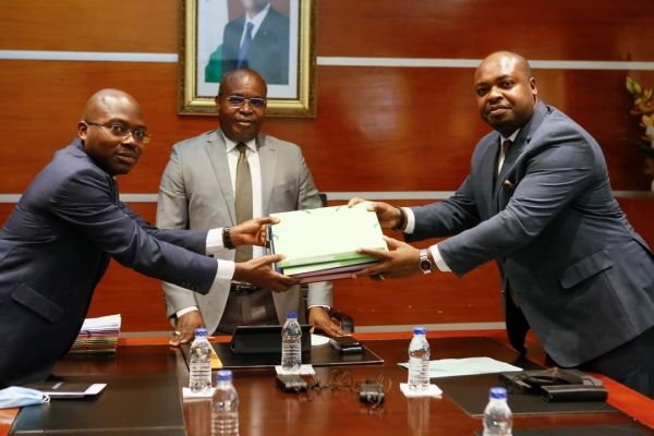 C&ocirc;te d&rsquo;Ivoire /Passation de charge &agrave; l&rsquo;ONECI :  Ago Christian Kodia d&eacute;sormais au commande