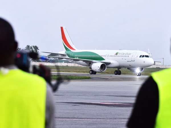 Espace CEDEAO : La Conf&eacute;rence des Chefs d&rsquo;&Eacute;tat d&eacute;plore le co&ucirc;t &eacute;lev&eacute; du transport a&eacute;rien