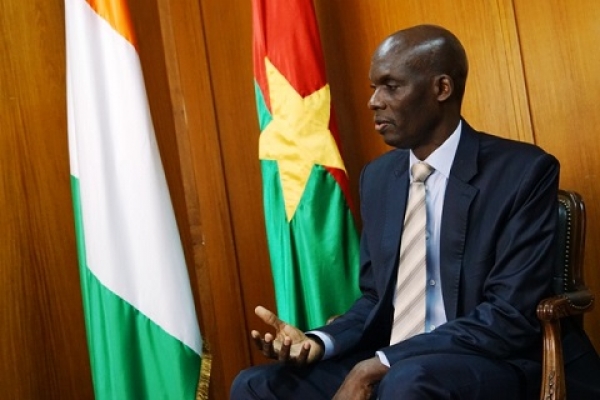 Ambassade du Burkina Faso en C&ocirc;te d'Ivoire: &laquo; Que les Burkinab&egrave; ne se m&ecirc;lent pas des questions politiques ivoiriennes &raquo;