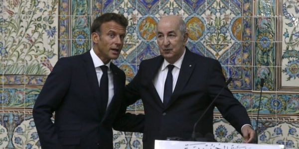 Paris expulse 12 diplomates alg&eacute;riens et rappelle son ambassadeur